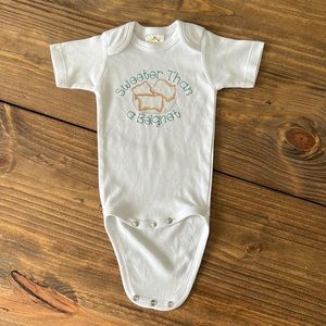 ☕️⚜️ Sweeter Than a Beignet ⚜️☕️ Bodysuit 3-6 month EUC